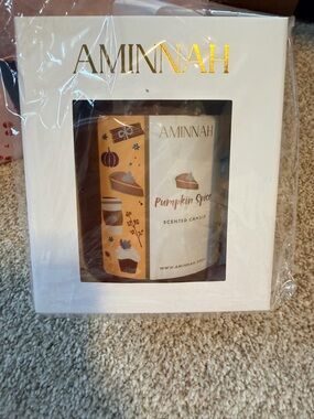 AMINNAH Pumpkin Spice Scented Candle